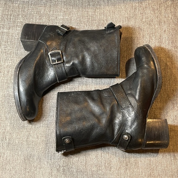 Vintage Frye Back Zip Engineer Boots, Sz 8.5 - Picture 4 of 8